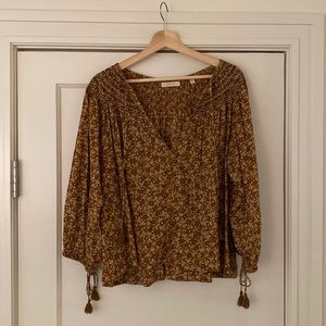 Dôen Floral V-Neck Tie Top